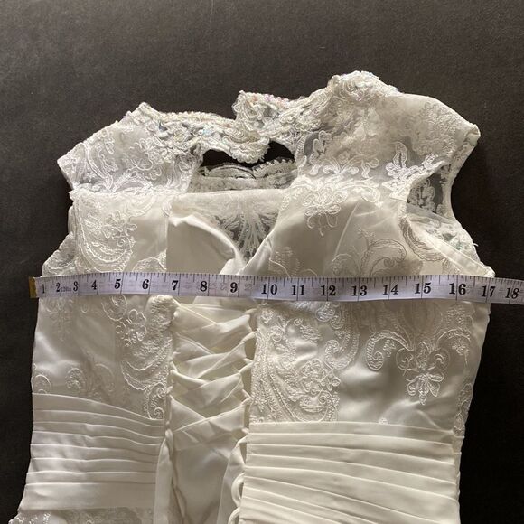 Women’s Ivory Dress & Matching Chiffon Jacket with beautiful detail Size L**READ - Picture 15 of 15